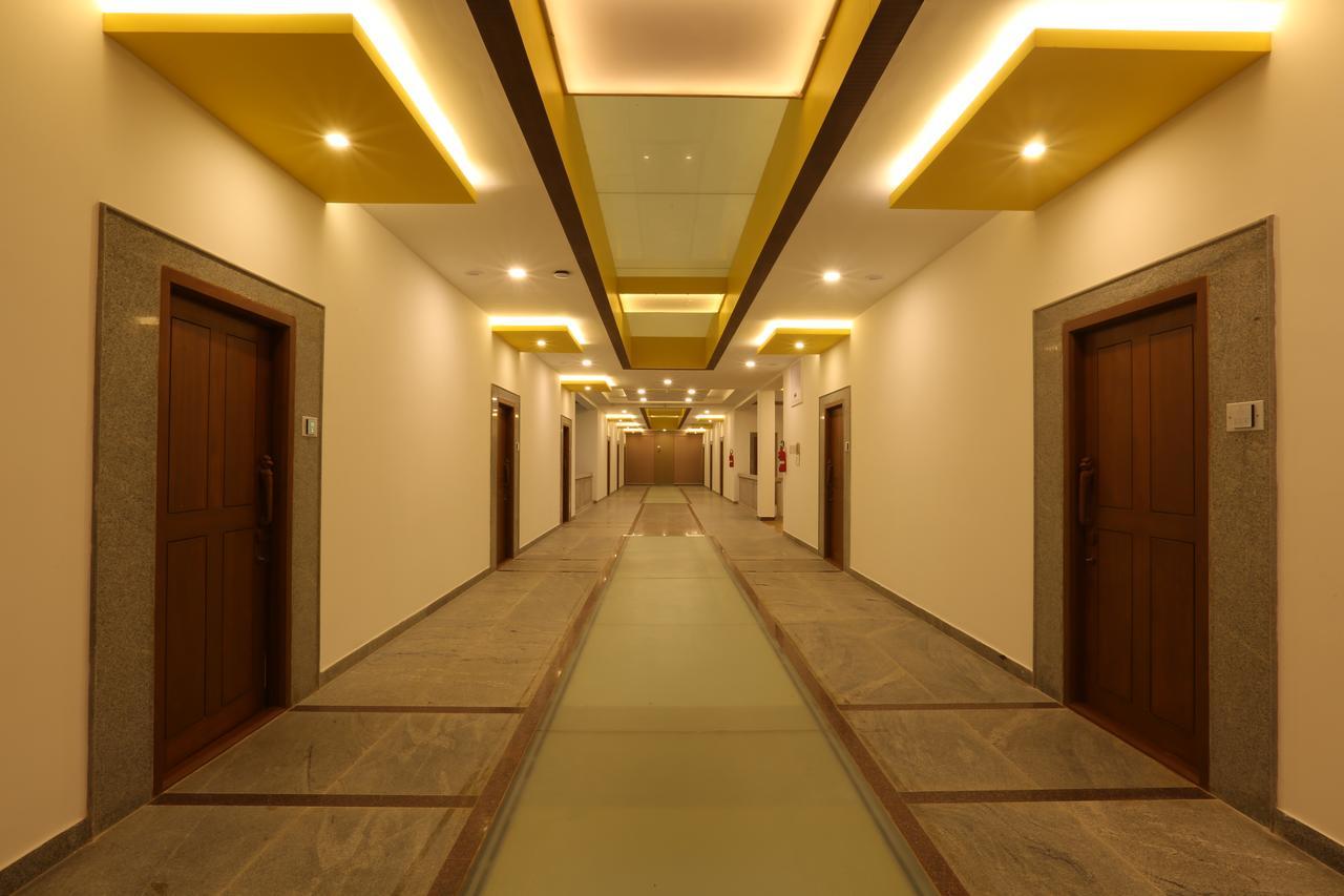 Kyriad Prestige Mayapuri Amira by OTHPL Kumbakonam Eksteriør billede