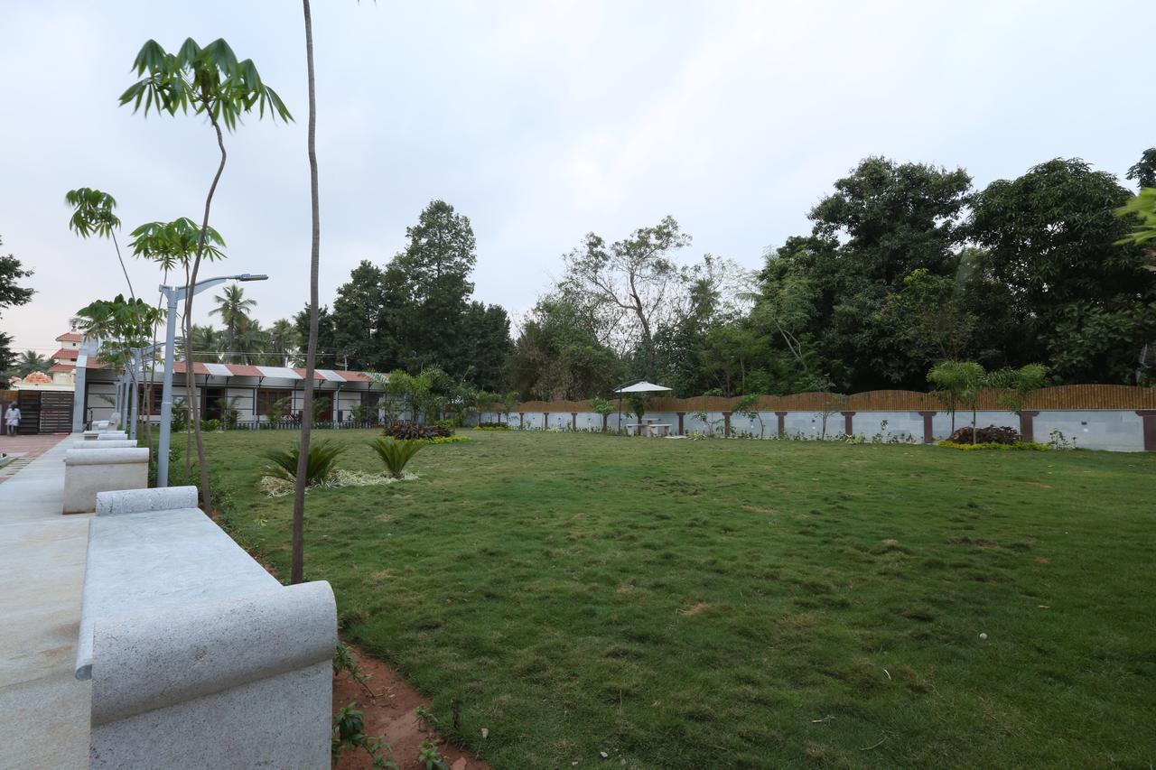 Kyriad Prestige Mayapuri Amira by OTHPL Kumbakonam Eksteriør billede